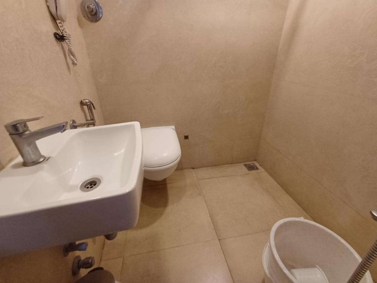 Hotel Marina Inn Egmore Ченай Екстериор снимка